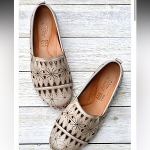 Spring Step Fusaro Women's Beige Shoes size